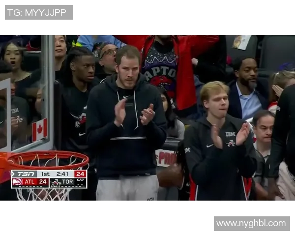 半场结束老鹰VS猛龙 比分49-61猛龙领先